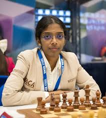 Vaishali Rameshbabu Biography (2026): Age, Rating, Chess Career, Achievements, Family & Net Worth